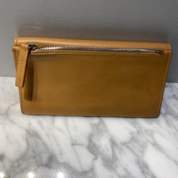 Shinola clutch